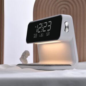 charging alarm clock5.jpg
